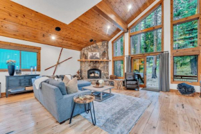 Summit Chalet Hot Tub and Game Room Near Skiing
